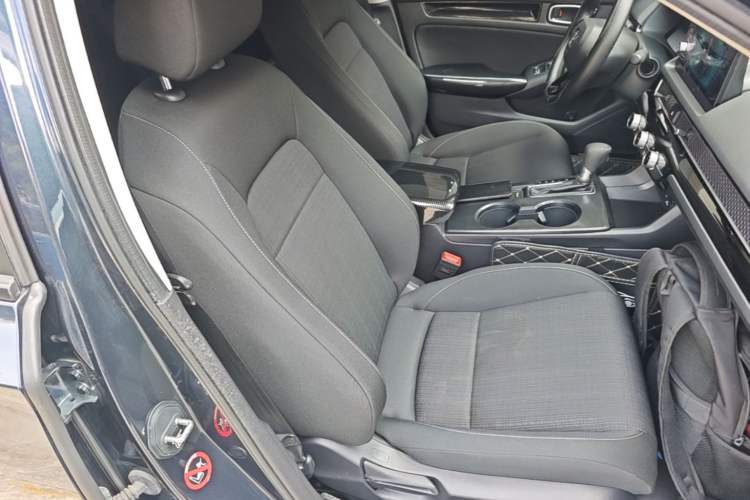 Used Honda Civic 2023 240TURBO CVT Dynamic Edition Right Front Seat