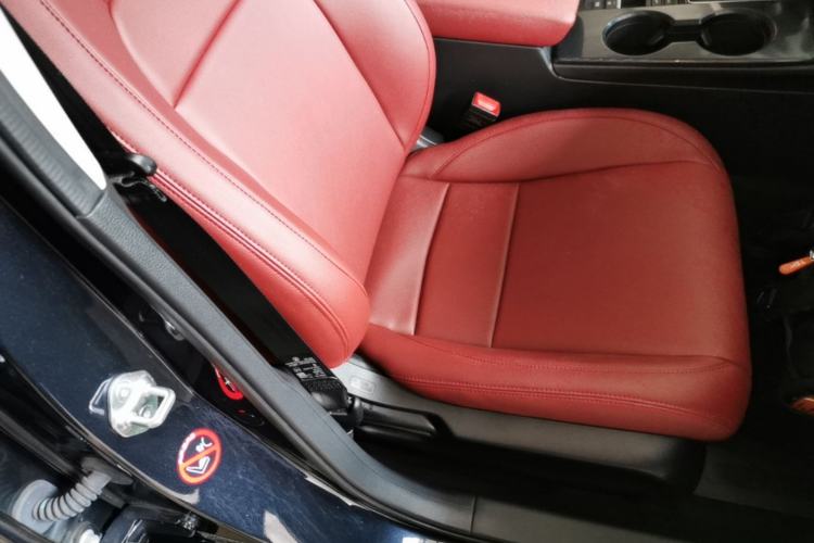 Used Honda Civic 2023 240TURBO CVT Dynamic · Center Stage Special Edition Right Front Seat