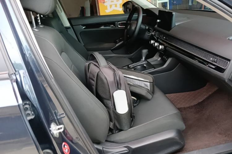 Used Honda Civic 2023 240TURBO CVT Dynamic · Center Stage Special Edition Right Front Seat