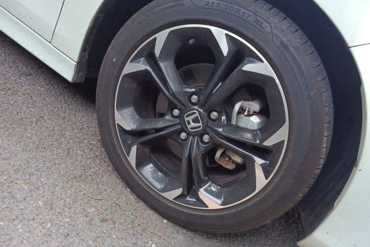 Used Honda Civic 2023 2.0L eHEV Sharp Edition Right Front Wheel Hub