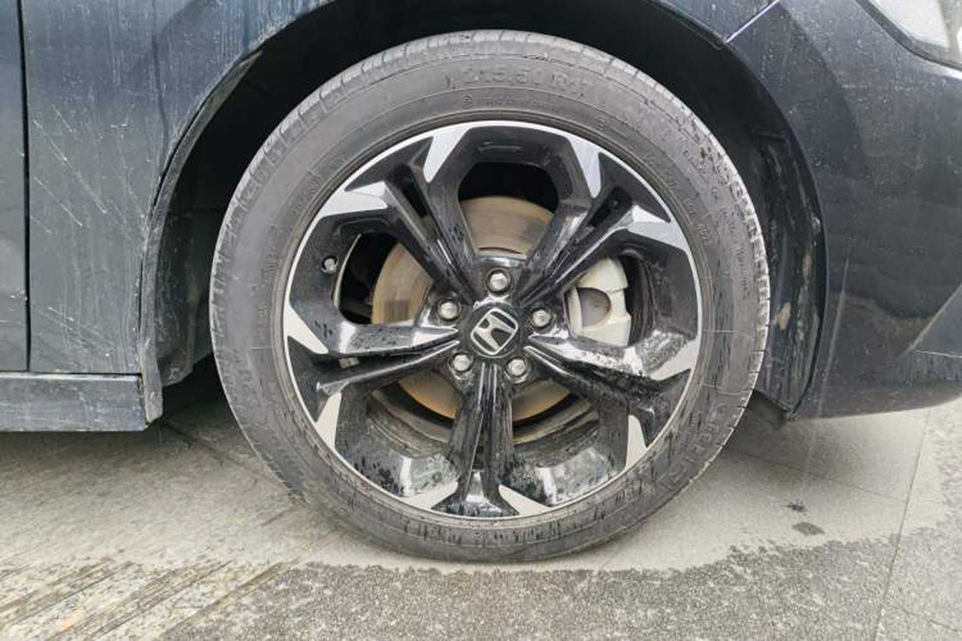 Used Honda Civic 2023 2.0L eHEV Sharp Edition Right Front Wheel Hub