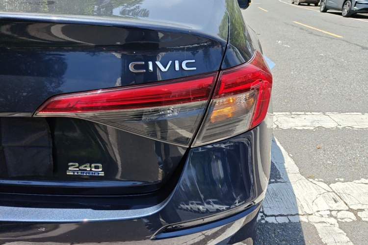 Used Honda Civic 2023 240TURBO CVT Dynamic Edition Right Rear Taillight