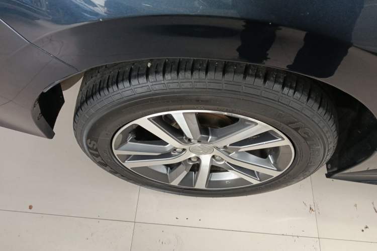 Used Honda Civic 2023 240TURBO CVT Dynamic Edition Right Rear Wheel Hub