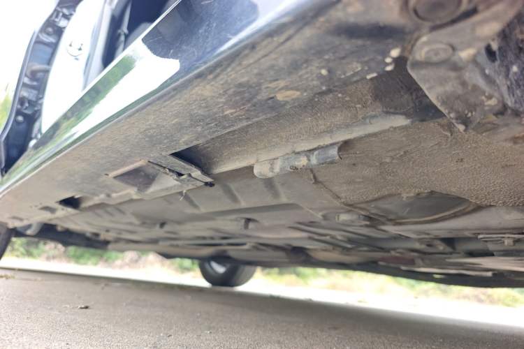 Used Honda Civic 2023 2.0L eHEV Sharp Edition Right Side Sill
