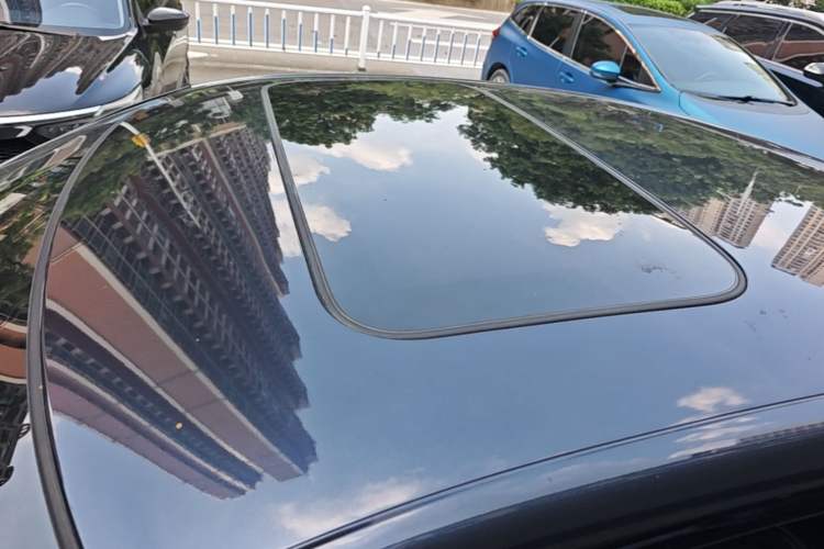 Used Honda Civic 2023 240TURBO CVT Dynamic Edition Roof