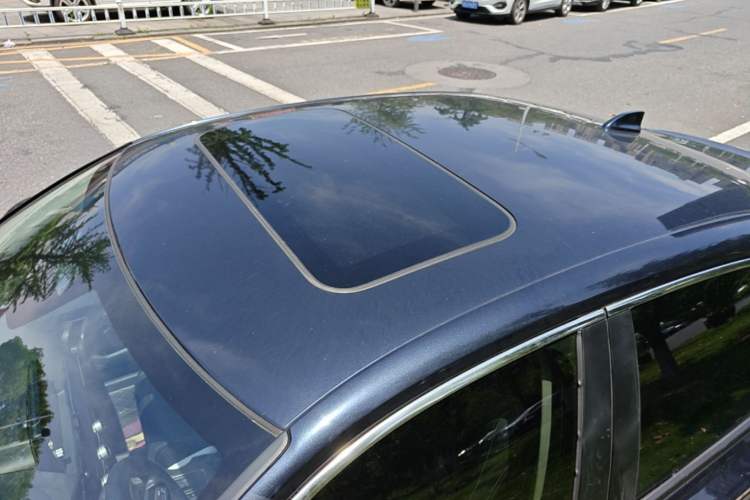 Used Honda Civic 2023 240TURBO CVT Dynamic Edition Roof