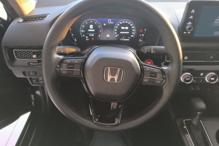 Used Honda Civic 2023 240TURBO CVT Dynamic Edition Steering Wheel