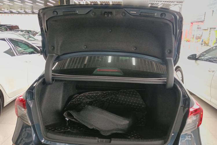 Used Honda Civic 2023 240TURBO CVT Dynamic Edition Trunk