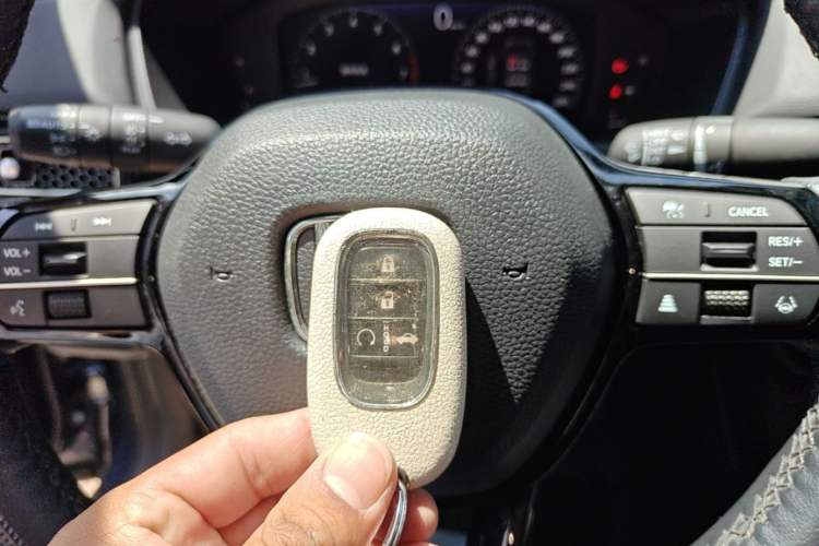 Used Honda Civic 2023 240TURBO CVT Dynamic Edition Vehicle Key