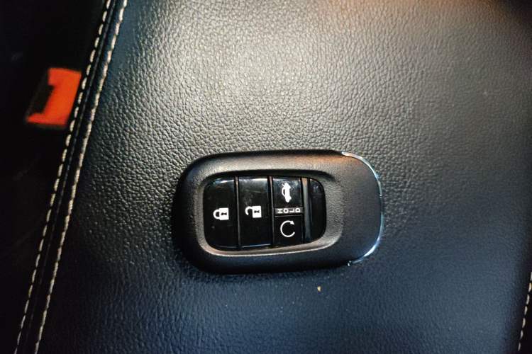 Used Honda Civic 2023 2.0L eHEV Pioneer Edition Vehicle Key