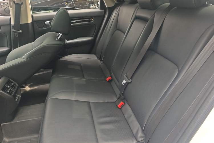 Used Honda Civic 2023 240TURBO CVT Dynamic Control · C-Position Guest Special Edition Left Rear Seat