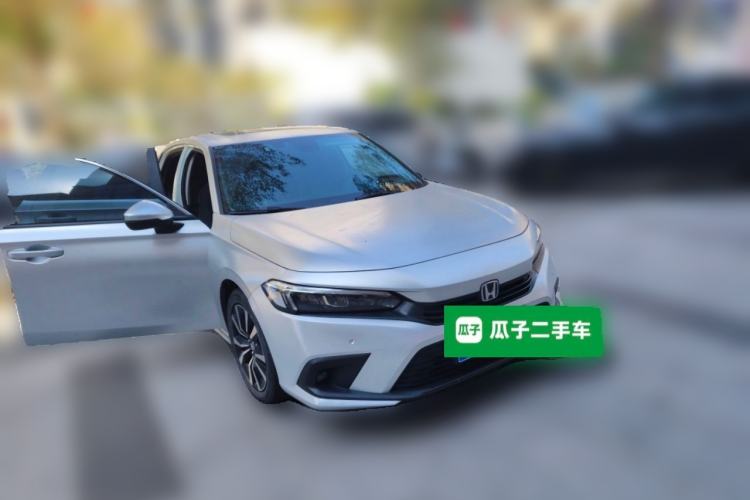 Used Honda Civic 2023 2.0L eHEV Pioneer Edition Front Right 45 Deg