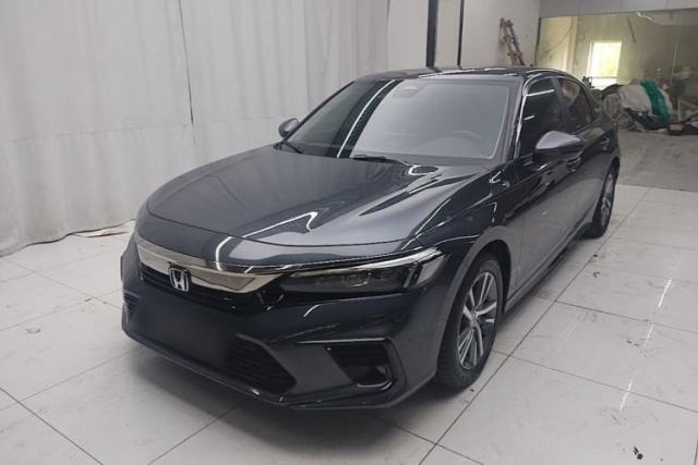 Used Honda Civic 2023 240TURBO CVT Dynamic · Center Stage Special Edition