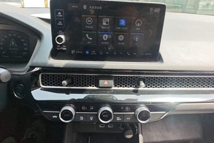 Used Honda Civic 2023 2.0L eHEV Sharp Edition Audio And AC Panel