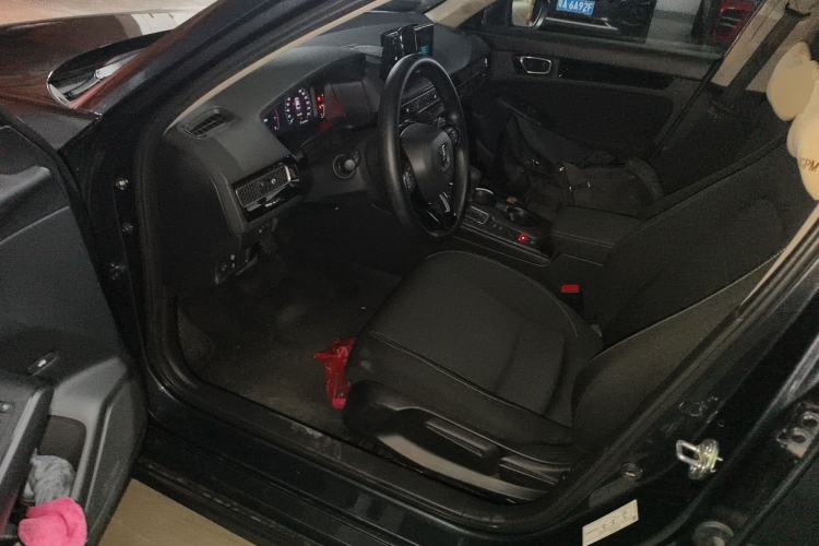Used Honda Civic 2023 240TURBO CVT Dynamic Edition Driver Seat
