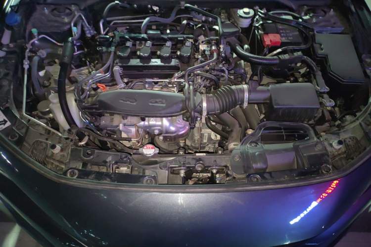 Used Honda Civic 2023 240TURBO CVT Dynamic · Center Stage Special Edition Engine Bay