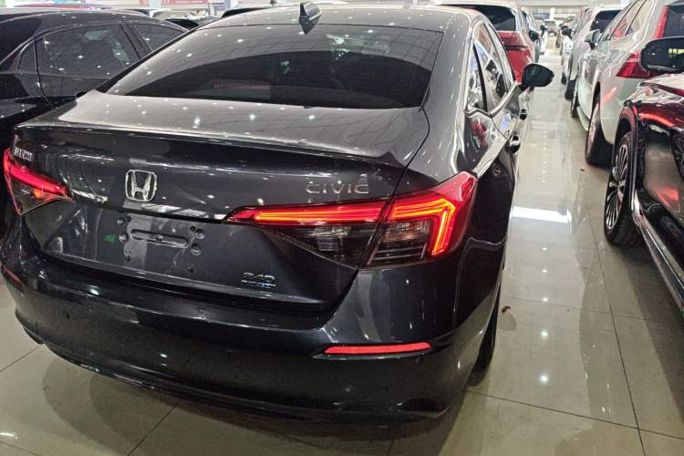 Used Honda Civic 2023 240TURBO CVT Dynamic Edition Exterior 3