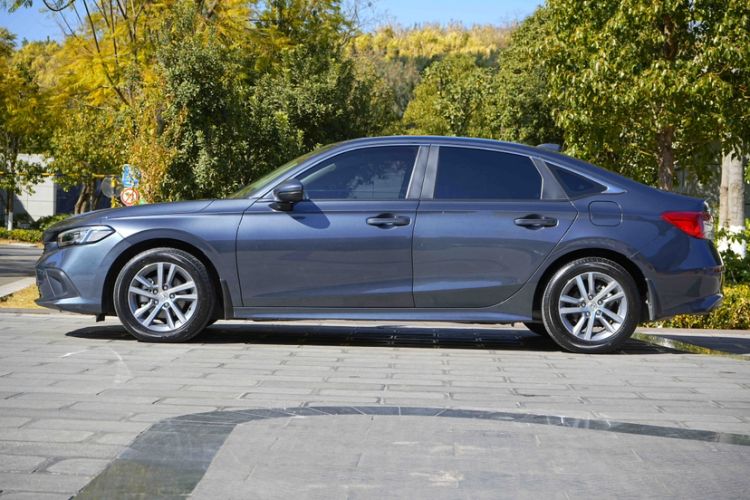 Used Honda Civic 2023 240TURBO CVT Dynamic Edition Exterior 9