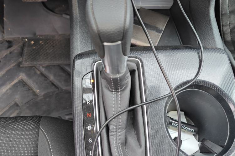 Used Honda Civic 2023 240TURBO CVT Dynamic Edition Gear Lever