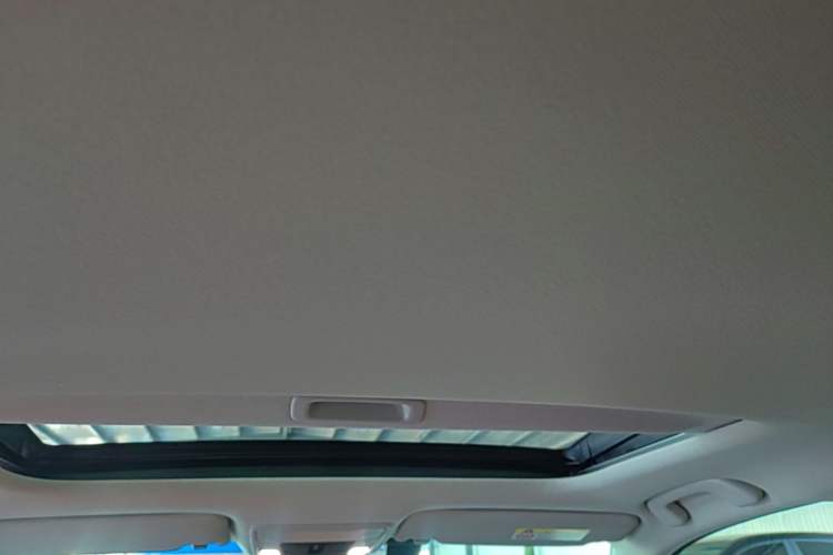 Used Honda Civic 2023 240TURBO CVT Dynamic Edition Headliner