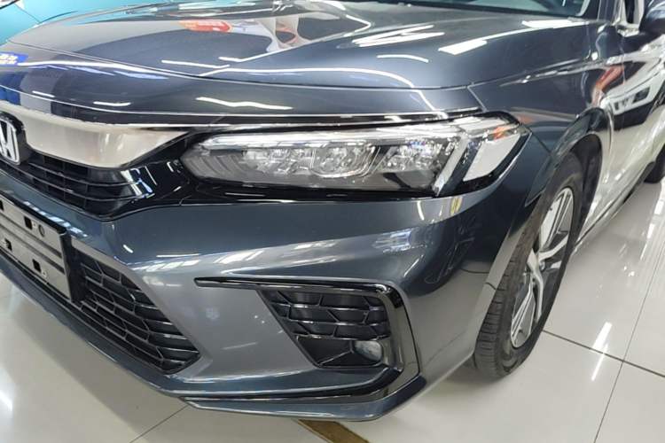 Used Honda Civic 2023 240TURBO CVT Dynamic · Center Stage Special Edition Left Front Headlight