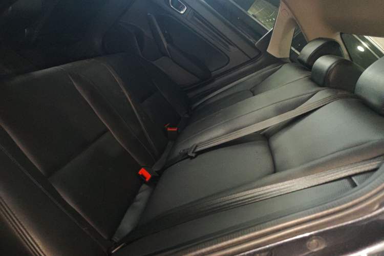 Used Honda Civic 2023 240TURBO CVT Dynamic Edition Left Rear Seat