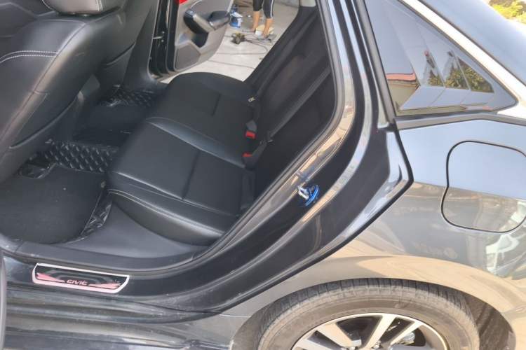 Used Honda Civic 2023 240TURBO CVT Dynamic Edition Left Rear Seat