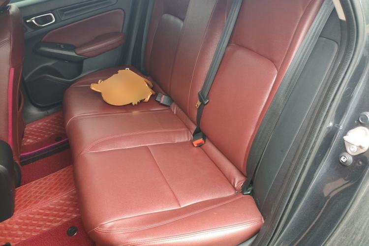 Used Honda Civic 2023 240TURBO CVT Dynamic · Center Stage Special Edition Left Rear Seat