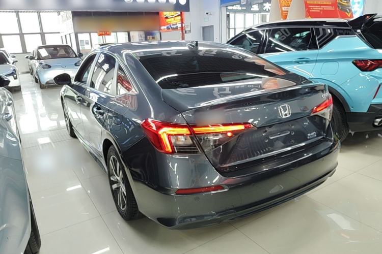Used Honda Civic 2023 240TURBO CVT Dynamic · Center Stage Special Edition Rear Left 45 Deg