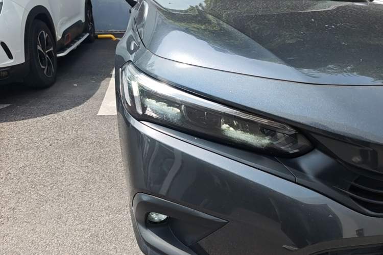 Used Honda Civic 2023 2.0L eHEV Sharp Edition Right Front Headlight