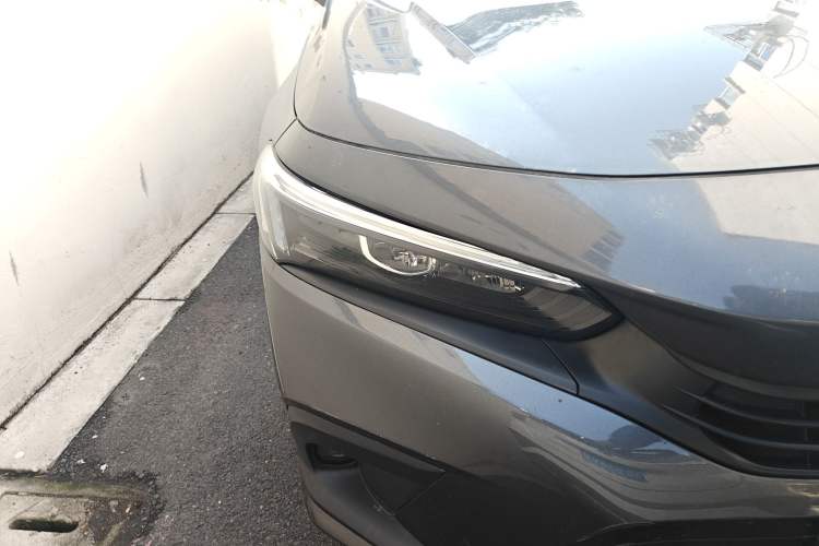 Used Honda Civic 2023 240TURBO CVT Dynamic Edition Right Front Headlight