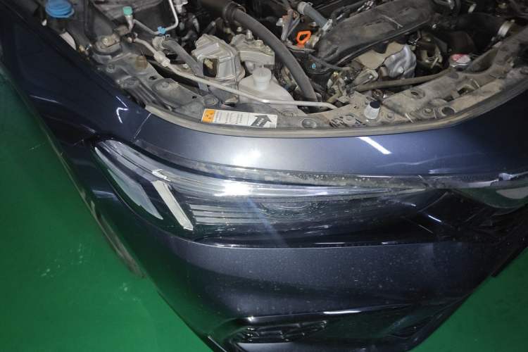 Used Honda Civic 2023 240TURBO CVT Dynamic · Center Stage Special Edition Right Front Headlight