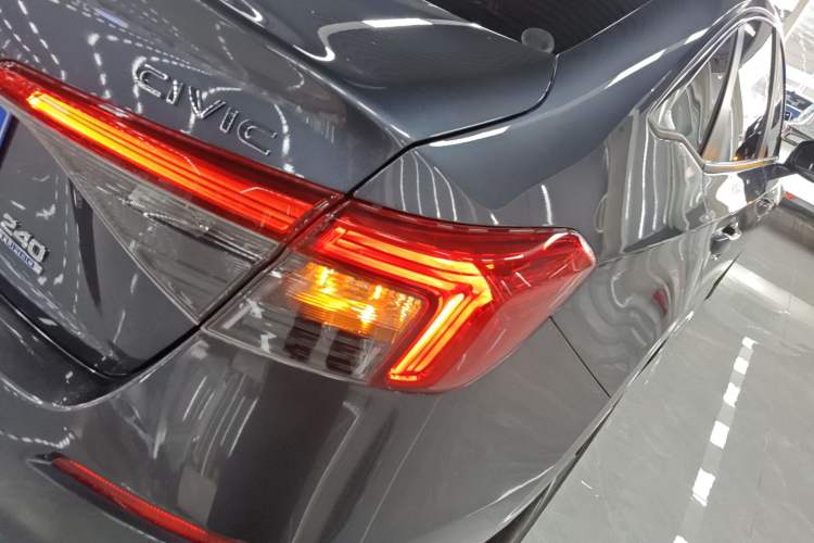 Used Honda Civic 2023 240TURBO CVT Dynamic Edition Right Rear Taillight