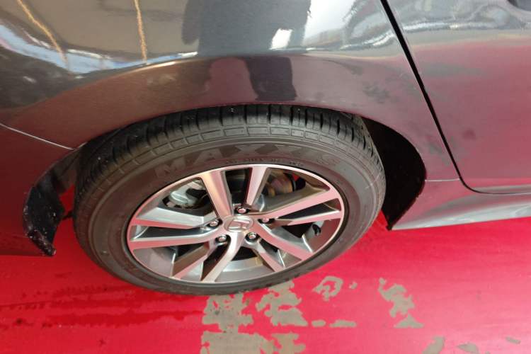 Used Honda Civic 2023 240TURBO CVT Dynamic Edition Right Rear Wheel Hub