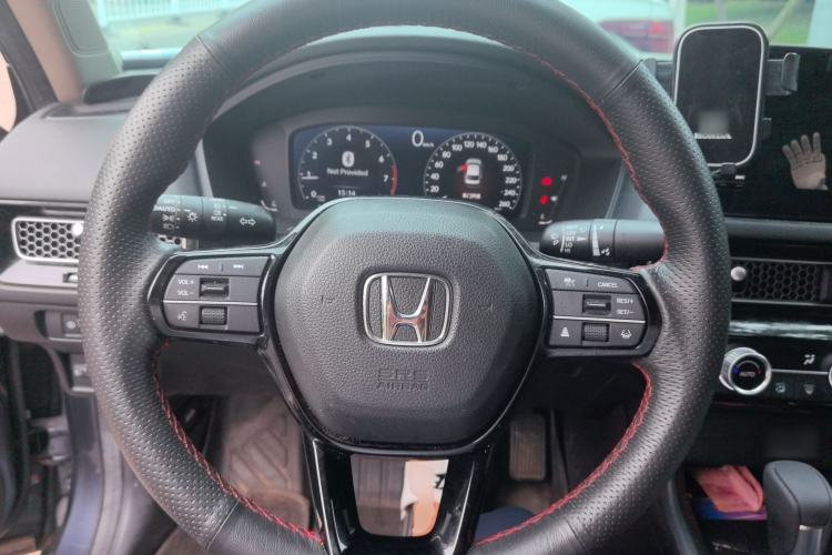 Used Honda Civic 2023 240TURBO CVT Dynamic Edition Steering Wheel