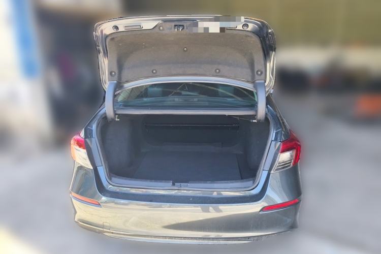 Used Honda Civic 2023 240TURBO CVT Dynamic Edition Trunk
