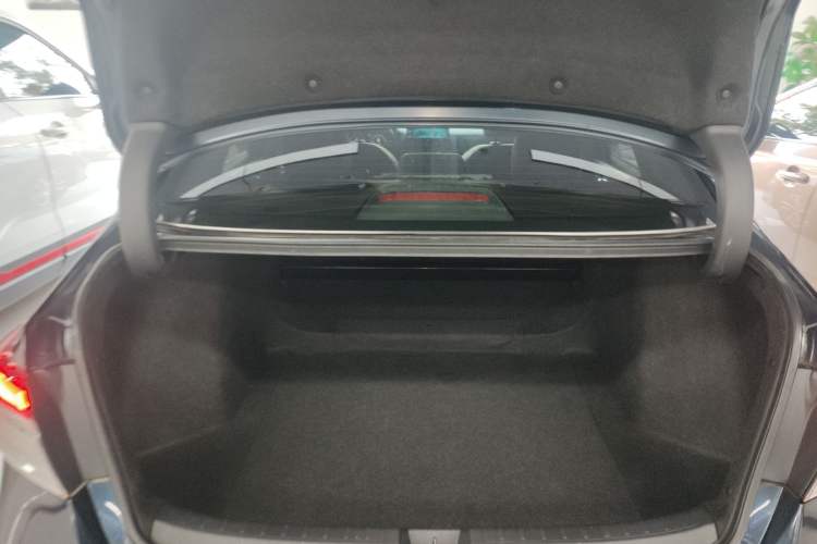 Used Honda Civic 2023 240TURBO CVT Dynamic Edition Trunk