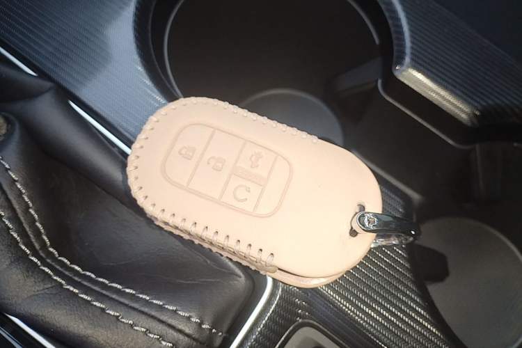 Used Honda Civic 2023 240TURBO CVT Dynamic · Center Stage Special Edition Vehicle Key