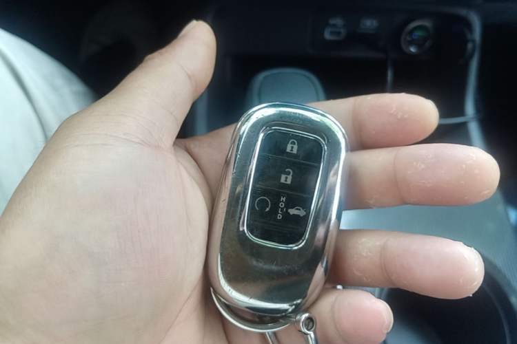 Used Honda Civic 2023 240TURBO CVT Dynamic · Center Stage Special Edition Vehicle Key