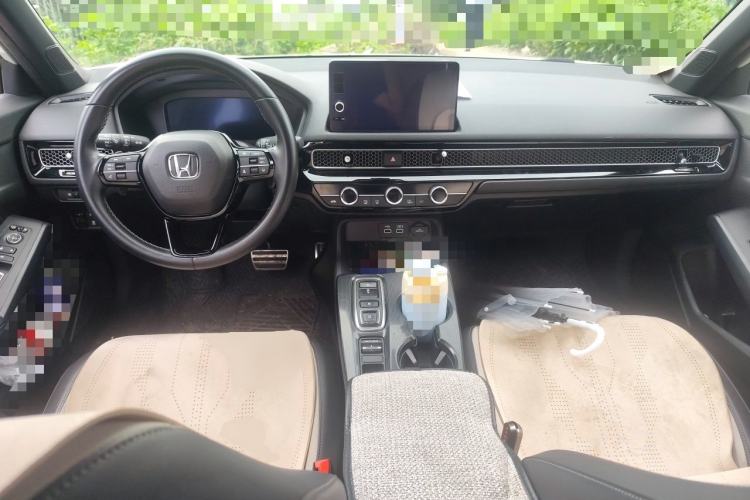 Used Honda Civic 2023 2.0L eHEV Sharp Edition Center Console
