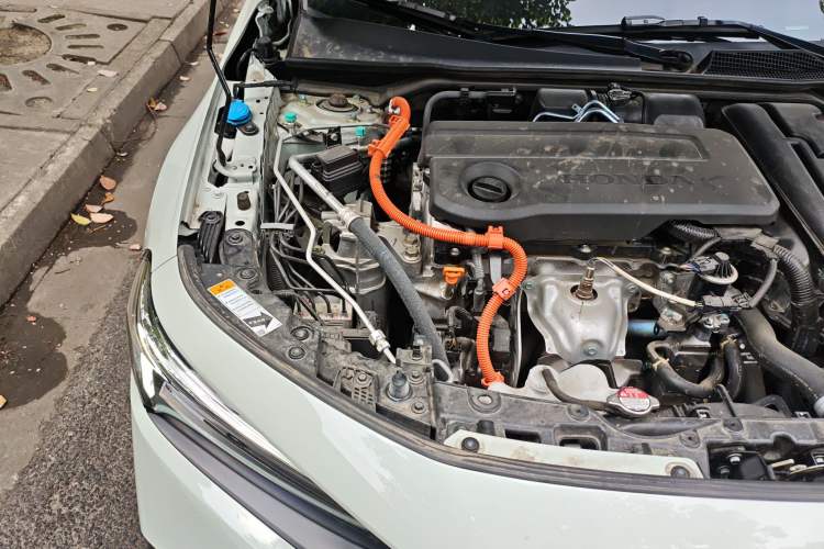 Used Honda Civic 2023 2.0L eHEV Swift Edition Engine Bay Right