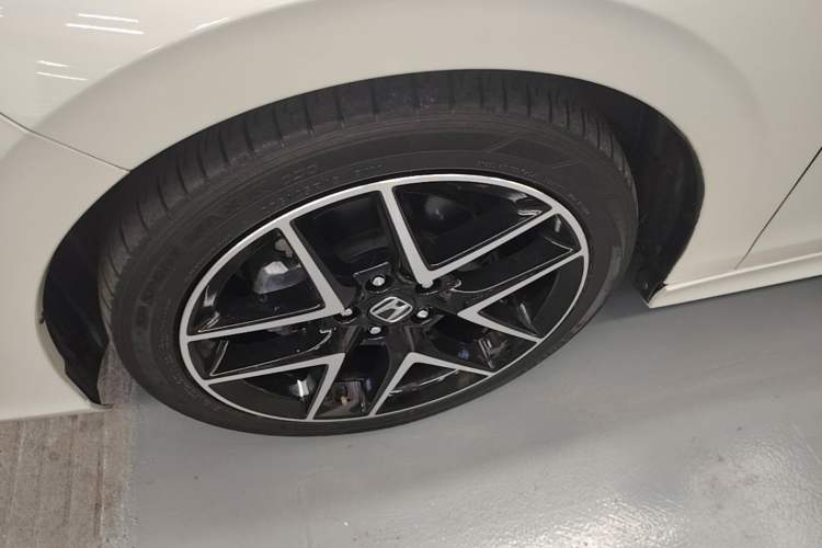 Used Honda Civic 2023 2.0L eHEV Swift Edition Exterior 4