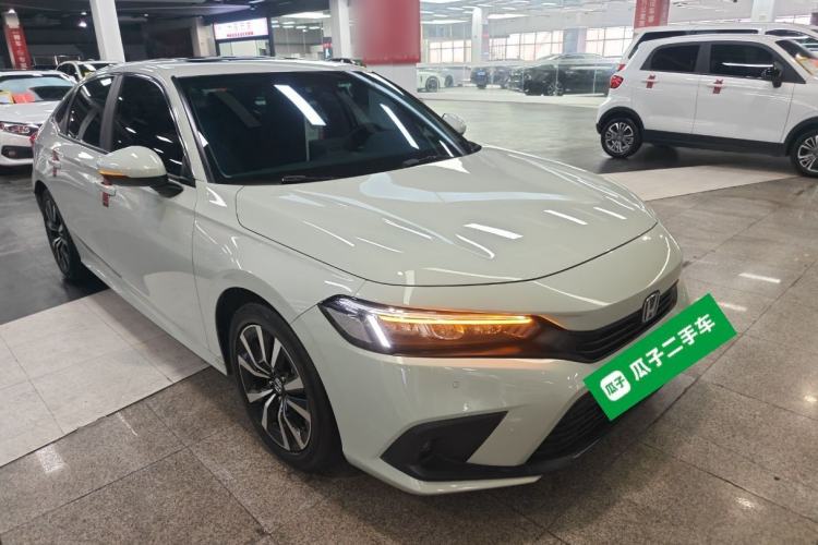 Used Honda Civic 2023 2.0L eHEV Pioneer Edition Front Right 45 Deg