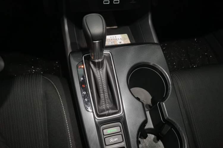 Used Honda Civic 2023 240TURBO CVT Dynamic Edition Gear Lever