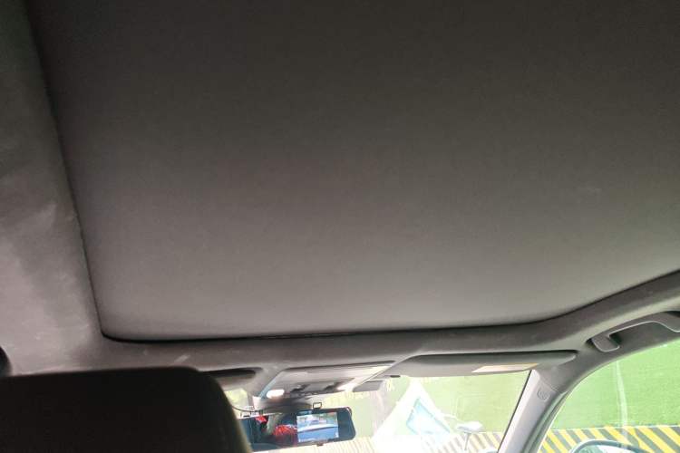 Used Honda Civic 2023 2.0L eHEV Swift Edition Headliner
