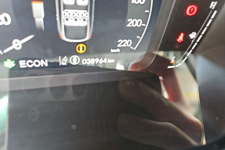Used Honda Civic 2023 HATCHBACK 2.0L eHEV Extreme Edition Odometer Close Up