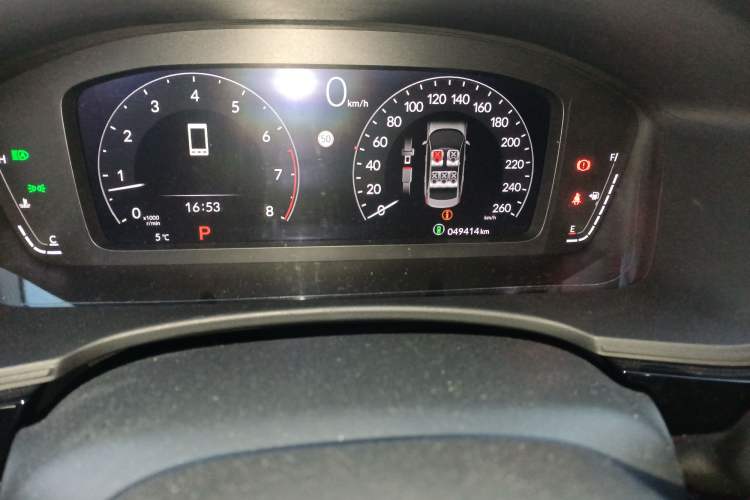 Used Honda Civic 2023 240TURBO CVT Dynamic Edition Odometer Close Up