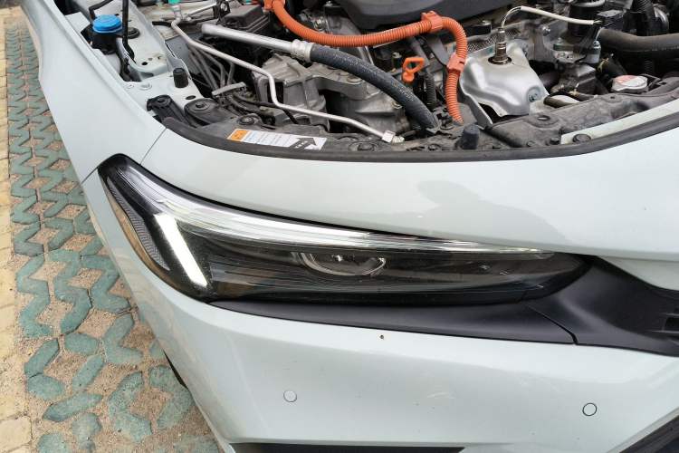 Used Honda Civic 2023 2.0L eHEV Pioneer Edition Right Front Headlight