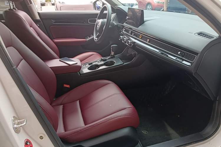 Used Honda Civic 2023 HATCHBACK 240TURBO CVT Zhiyue Edition Right Front Seat