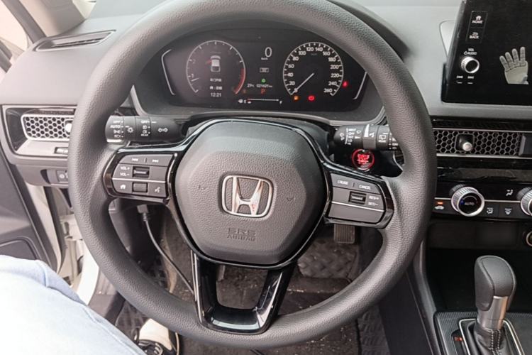 Used Honda Civic 2023 HATCHBACK 240TURBO CVT Zhiyue Edition Steering Wheel